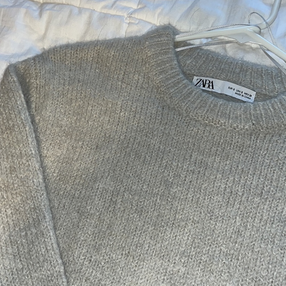 NWOT Zara light gray sweater - Picture 2 of 6
